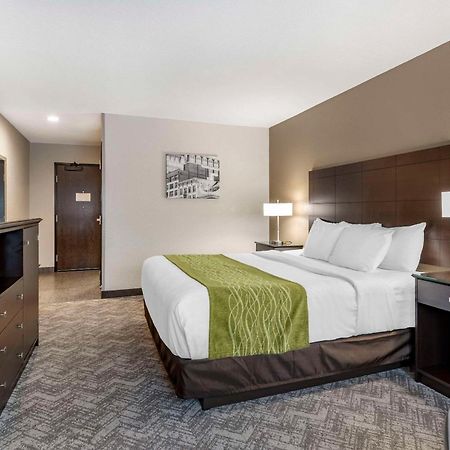 Comfort Inn & Suites Tualatin - Lake Oswego South Экстерьер фото
